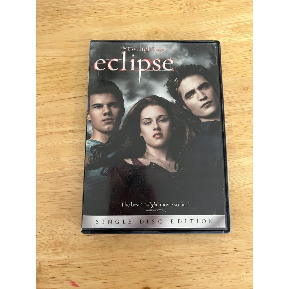 The Twilight Saga Eclipse DVD 2010 Romance Movie Kristen Stewart Pre-Owned